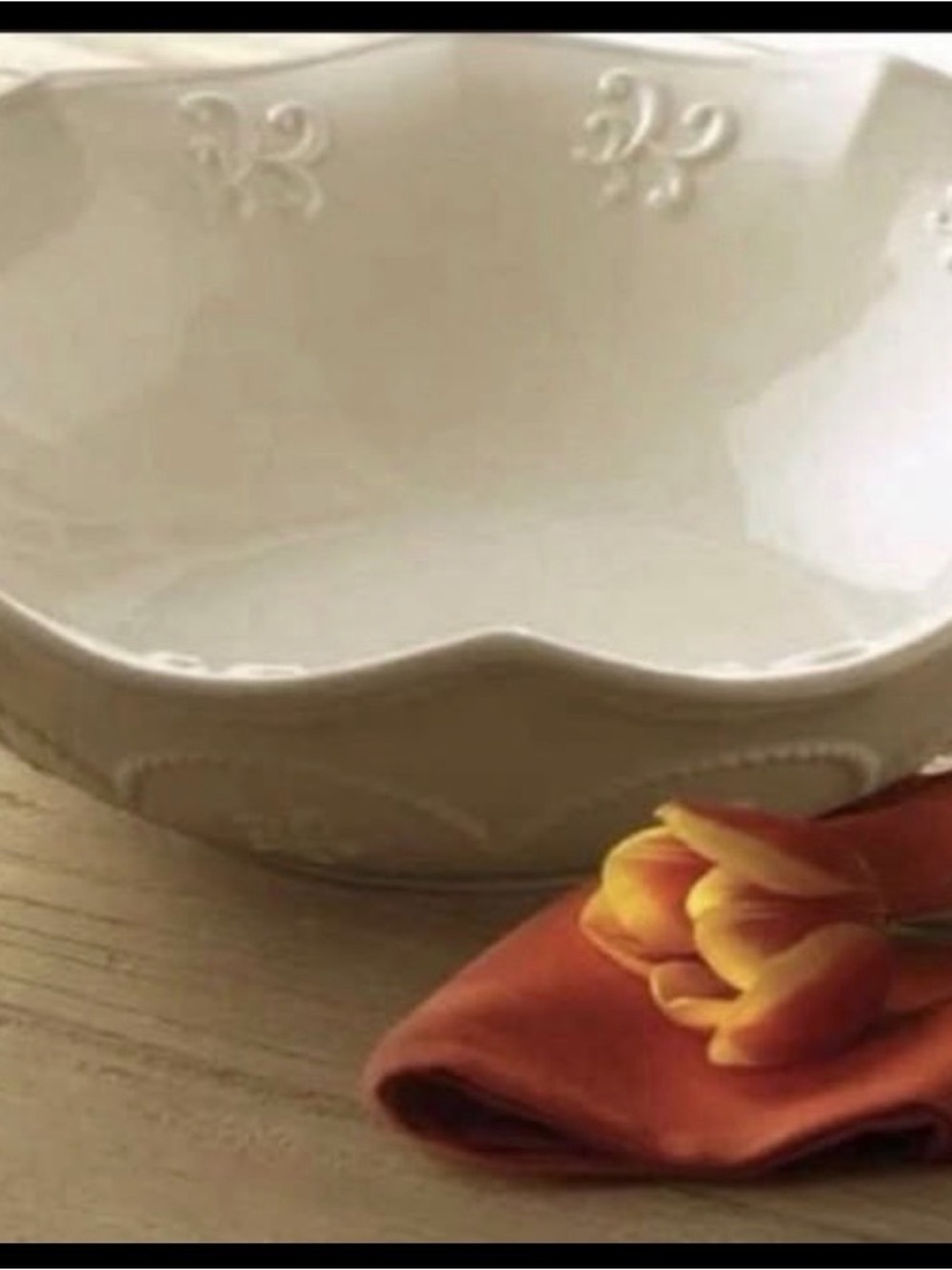 Princess House Marbella Scalloped Serving Platter